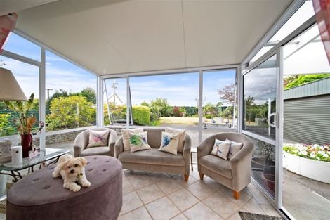 Photo of property in 10 Furlong Street, Hawera, 4610