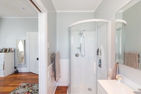 Photo of property in 89 Bridge Street, Bulls, 4818