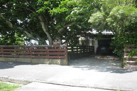 Photo of property in 8 Edward Street, Pahiatua, 4910