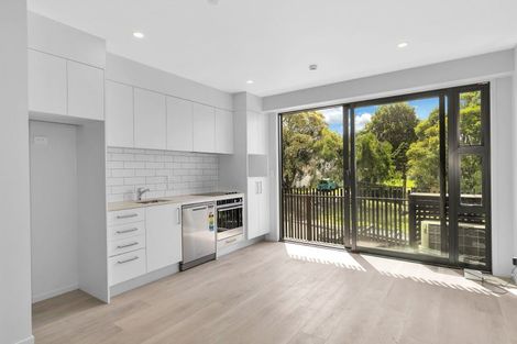 Photo of property in 104/2 Ko Street, Northcote, Auckland, 0627