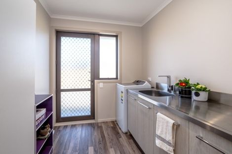 Photo of property in 1 Mcdonald Way, Lansdowne, Masterton, 5810