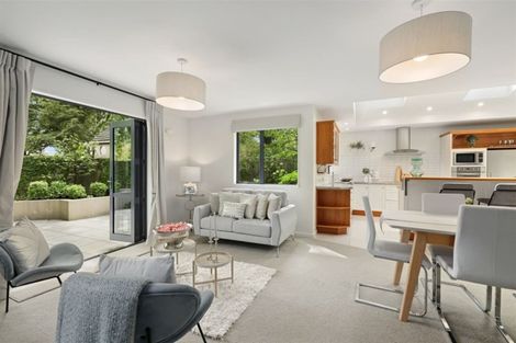 Photo of property in 13 Thorrington Road, Cashmere, Christchurch, 8022