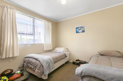 Photo of property in 9a City View Grove, Harbour View, Lower Hutt, 5010