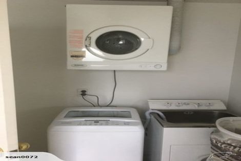 Photo of property in 114b Elizabeth Street, Riccarton, Christchurch, 8041