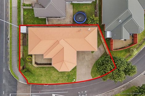 Photo of property in 1 Kirk Close, Rototuna, Hamilton, 3210