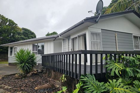 Photo of property in 71 Casuarina Road, Half Moon Bay, Auckland, 2012