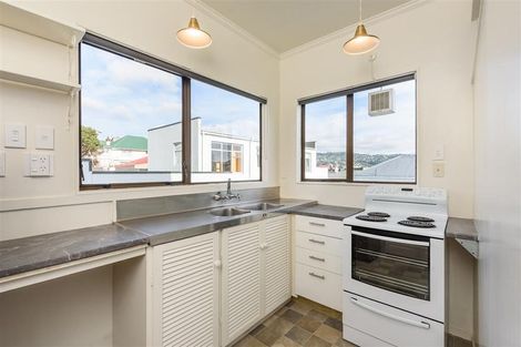 Photo of property in 6/51 Austin Street, Mount Victoria, Wellington, 6011