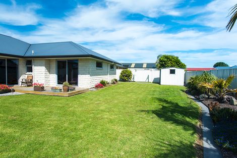 Photo of property in 10 Pohutukawa Grove, Lytton West, Gisborne, 4010