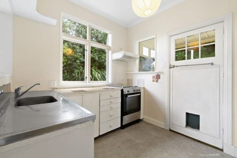 Photo of property in 17 Brighton Street, Island Bay, Wellington, 6023
