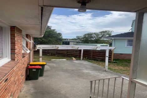 Photo of property in 122 Moore Street, Hillcrest, Auckland, 0627