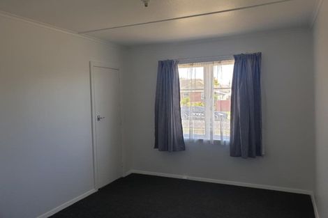 Photo of property in 50 Shackleton Street, Maraenui, Napier, 4110
