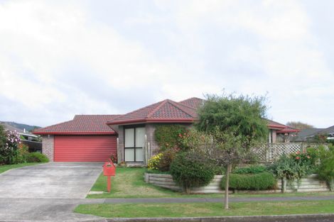 Photo of property in 4 Cranbrook Grove, Waikanae, 5036