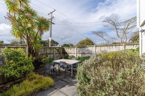 Photo of property in 13 Wallis Street, Raglan, 3225