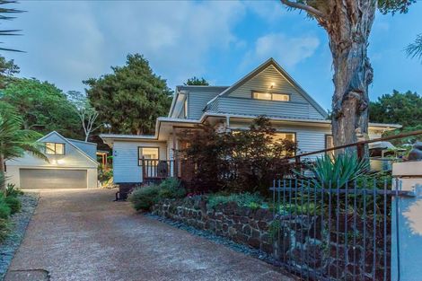 Photo of property in 6 Karen Road, Laingholm, Auckland, 0604
