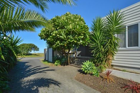 Photo of property in 27a Moana Road, Okitu, Gisborne, 4010