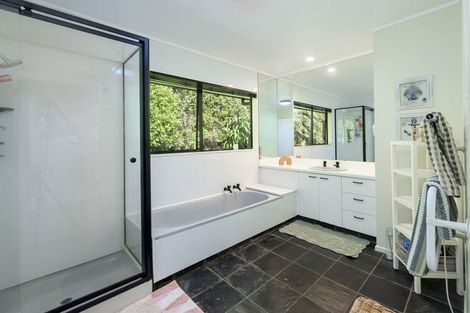 Photo of property in 11d Redwood Crescent, Hurdon, New Plymouth, 4310