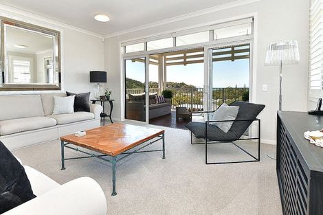 Photo of property in 46 Panorama Heights, Orewa, 0931