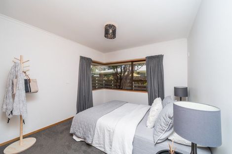 Photo of property in 3 Silverdale Court, Terrace End, Palmerston North, 4410