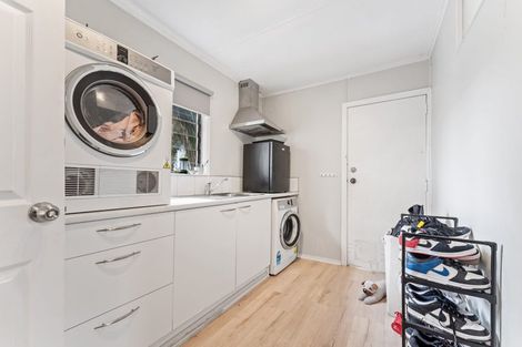 Photo of property in 75 Stanmore Bay Road, Stanmore Bay, Whangaparaoa, 0932