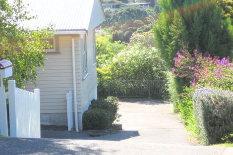 Photo of property in 2/13 Newhaven Terrace, Mairangi Bay, Auckland, 0630