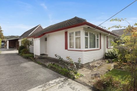 Photo of property in 28 Glen Road, Stokes Valley, Lower Hutt, 5019