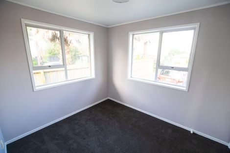 Photo of property in 1/191 Don Buck Road, Massey, Auckland, 0614