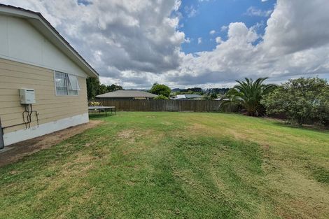 Photo of property in 37 Boundary Road, Opaheke, Papakura, 2113