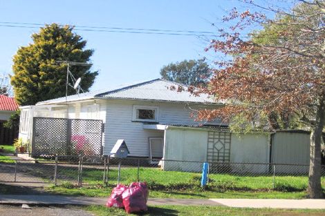 Photo of property in 2/43 Cosgrave Road, Papakura, 2110