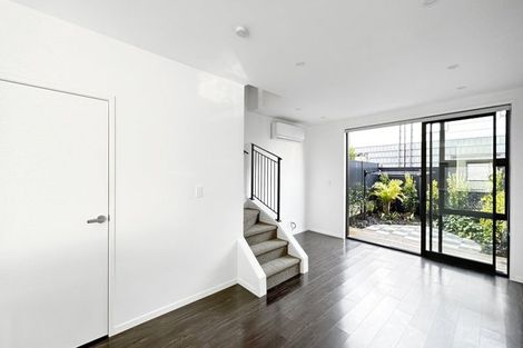 Photo of property in 61 Tuaiwi Street, Manukau, Auckland, 2104