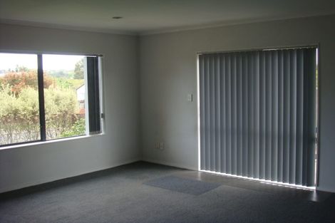 Photo of property in 7a Tudor Road, Henderson, Auckland, 0610