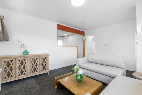 Photo of property in 1 Roosevelt Road, Western Heights, Rotorua, 3015