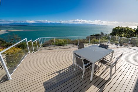 Photo of property in 25 Moncrieff Avenue, Britannia Heights, Nelson, 7010