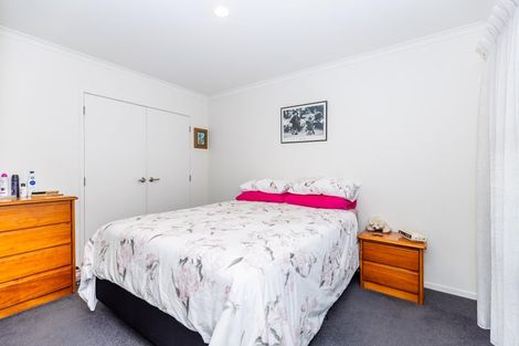 Photo of property in 1/4 Ross View Terrace, Dinsdale, Hamilton, 3204
