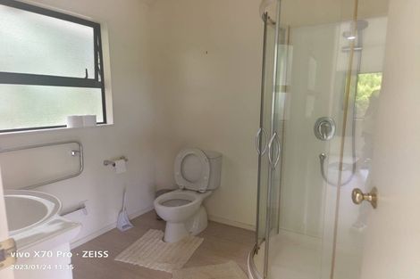 Photo of property in 37 Pitt Road, Runciman, Drury, 2578