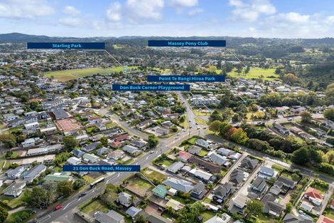 Photo of property in 21 Don Buck Road, Massey, Auckland, 0614