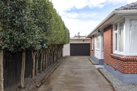 Photo of property in 172 Withells Road, Avonhead, Christchurch, 8042