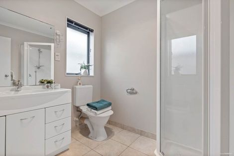 Photo of property in 30 Coventry Way, Long Bay, Auckland, 0630