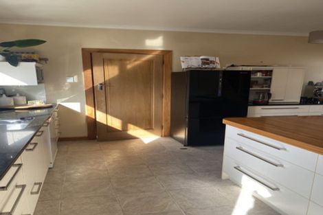 Photo of property in 21 Oxford Road, Rangiora, 7400