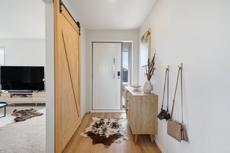 Photo of property in 5 Hunter Lane, Amberley, 7410