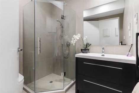 Photo of property in 4 Moki Place, Long Bay, Auckland, 0630