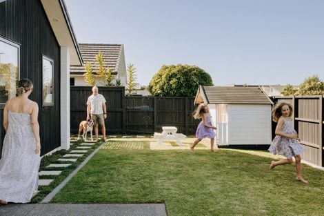 Photo of property in 112 Coast Boulevard, Papamoa Beach, Papamoa, 3118