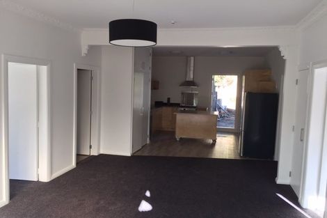 Photo of property in 329 Ohiro Road, Brooklyn, Wellington, 6021