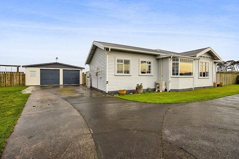 Photo of property in 22 Batten Road, Okaiawa, Hawera, 4671