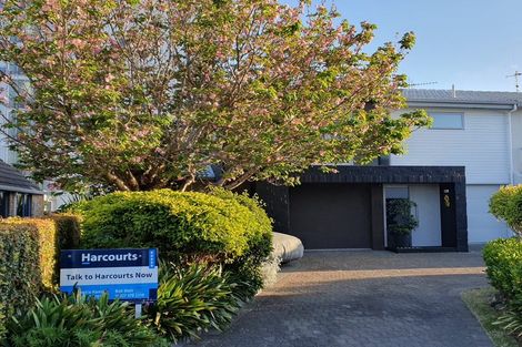 Photo of property in 11 First Avenue, Tauranga, 3110