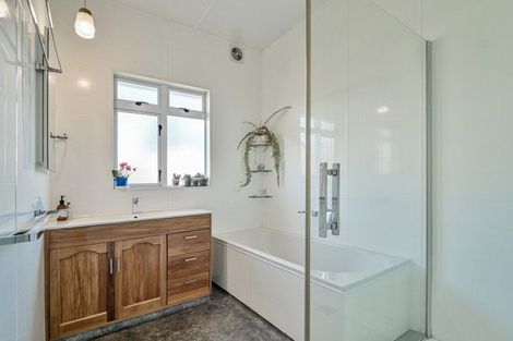 Photo of property in 112 Lyndhurst Road, Frimley, Hastings, 4120