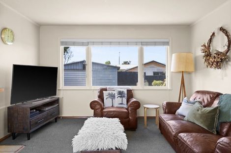 Photo of property in 16 Hitchings Avenue, Onekawa, Napier, 4110