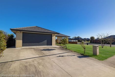 Photo of property in 25 Walnut Way, Rangiora, 7400