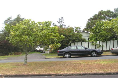 Photo of property in 111 Becroft Drive, Forrest Hill, Auckland, 0620