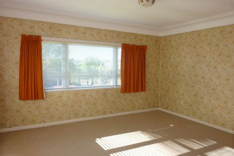 Photo of property in 35 Ambler Avenue, Glen Eden, Auckland, 0602