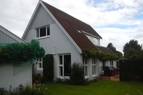 Photo of property in 151d Avonhead Road, Avonhead, Christchurch, 8042